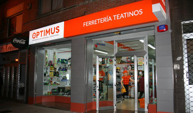 Nova botiga Optimus a Oviedo