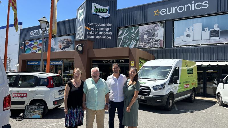 Jomar inicia una nueva etapa y asegura su futuro como ferretería referente en el Alt Empordà